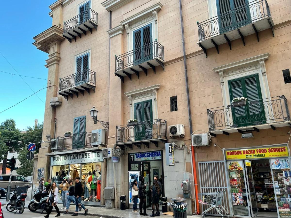 Casa Vittoria Hotel Palermo Buitenkant foto