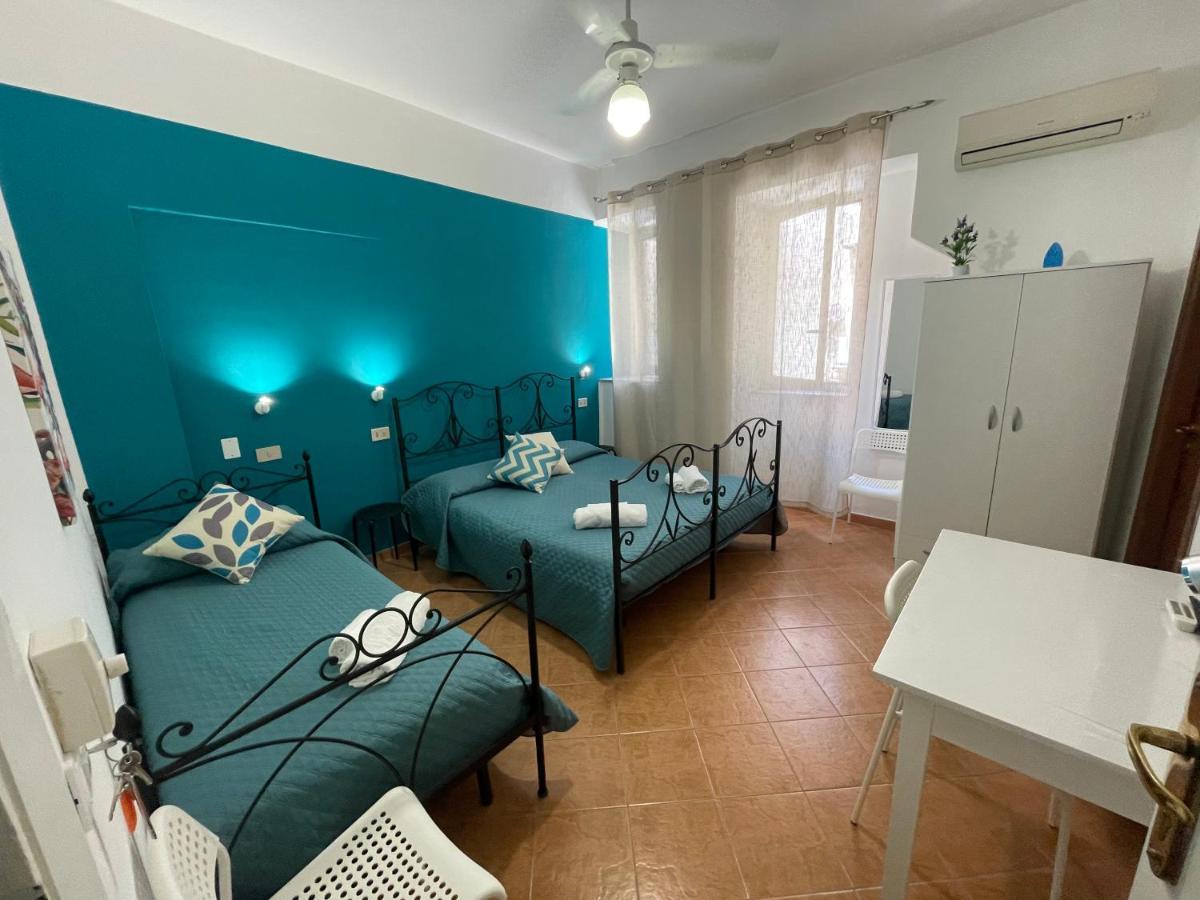Casa Vittoria Hotel Palermo Buitenkant foto