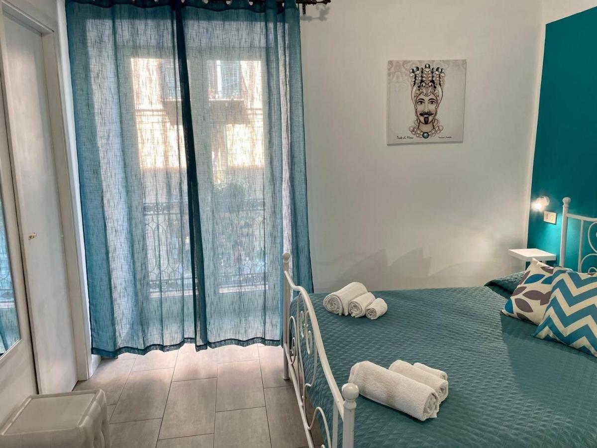 Casa Vittoria Hotel Palermo Buitenkant foto