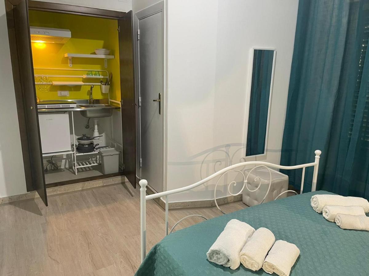 Casa Vittoria Hotel Palermo Buitenkant foto