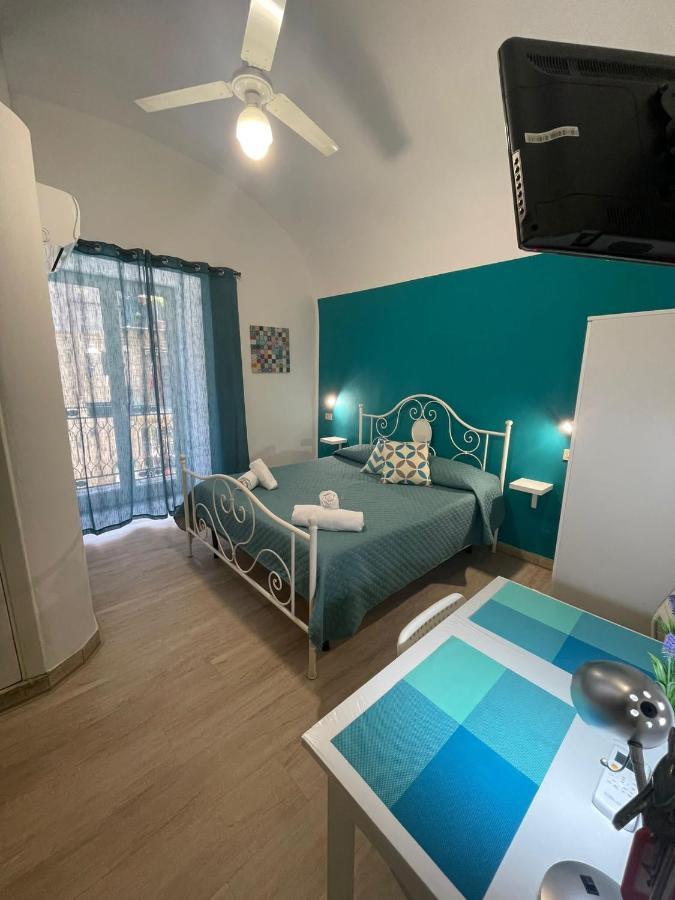 Casa Vittoria Hotel Palermo Buitenkant foto