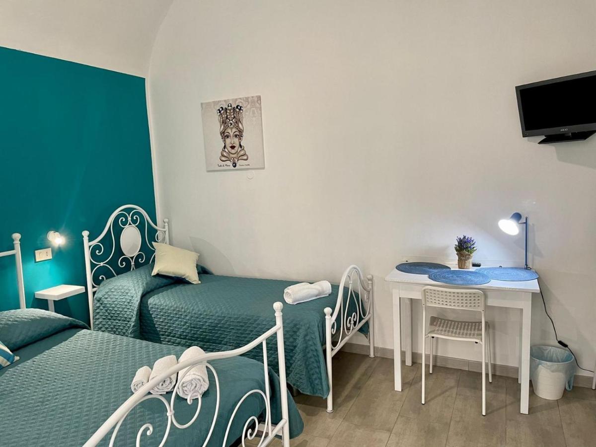 Casa Vittoria Hotel Palermo Buitenkant foto